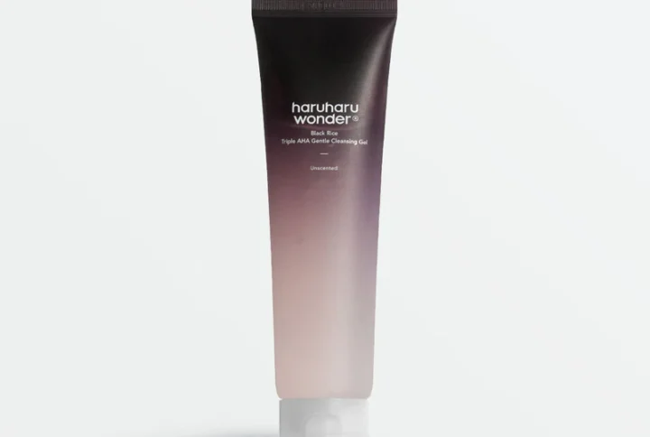 Black Rice Moisture 5.5 Soft Cleansing Gel